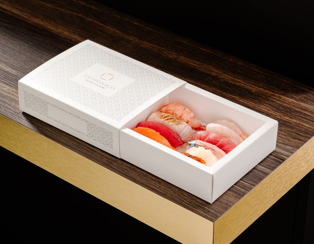 hộp giấy đựng sushi